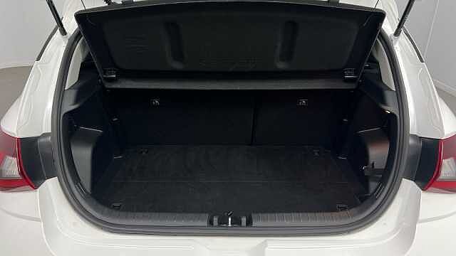 Hyundai i20 1.0 T-GDi Premium Hatchback 5dr Petrol DCT Euro 6 (s/s) (100 ps)