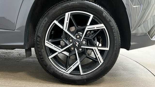 Hyundai TUCSON 1.6T N Line S SUV 5dr Petrol Hybrid Auto Euro 6 (s/s) (239 ps)