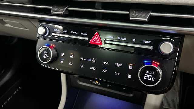 Hyundai TUCSON 1.6 T-GDi 13.8kWh Ultimate SUV 5dr Petrol Plug-in Hybrid Auto 4WD Euro 6 (s/s) (