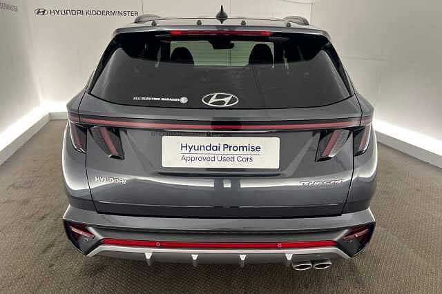 Hyundai TUCSON HYBRID 1.6 T-GDi (150ps) N Line 48 Volt DCT Dark Knight Grey