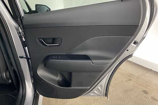 Hyundai KONA E (218ps) N Line Shimmering Silver