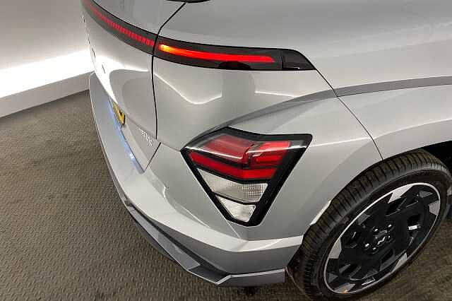 Hyundai KONA E (218ps) N Line Shimmering Silver