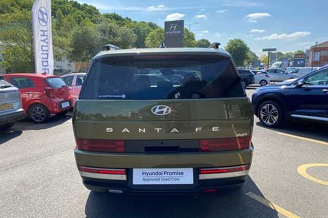 Hyundai Santa Fe Estate 1.6 TGDi Plug-in Hybrid Ultimate 5dr 4WD Auto