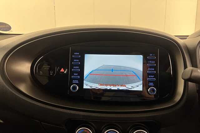 Toyota AYGO X 1.0 VVT-i (71bhp) Pure White