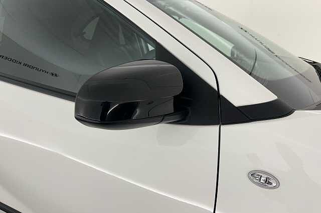 Toyota AYGO X 1.0 VVT-i (71bhp) Pure White