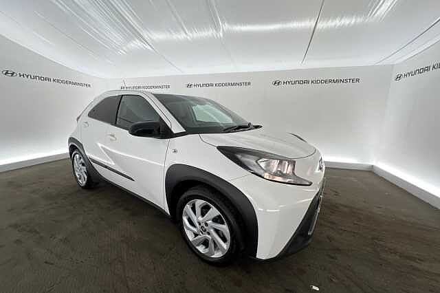 Toyota AYGO X 1.0 VVT-i (71bhp) Pure White