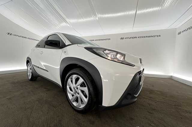 Toyota AYGO X 1.0 VVT-i (71bhp) Pure White