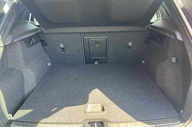 Volvo XC40 SUV 1.5 T5 262bhp Inscription Plug-in Hybrid