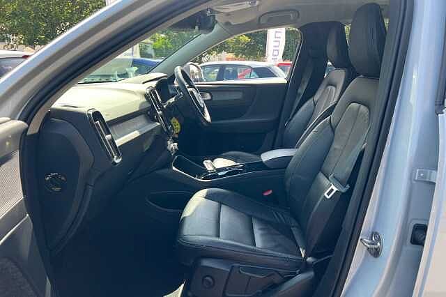 Volvo XC40 SUV 1.5 T5 262bhp Inscription Plug-in Hybrid