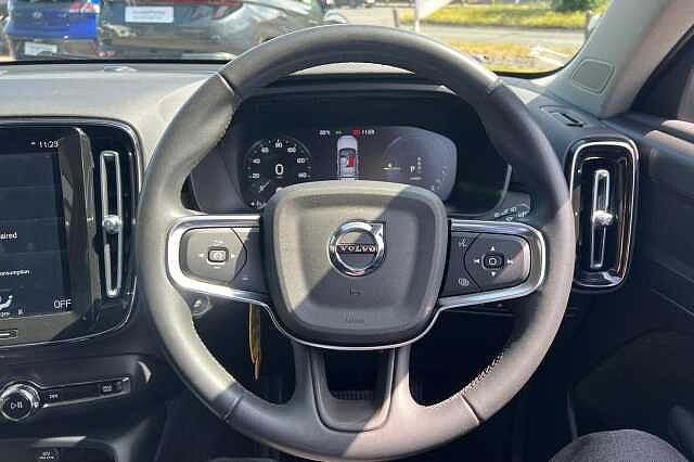 Volvo XC40 SUV 1.5 T5 262bhp Inscription Plug-in Hybrid