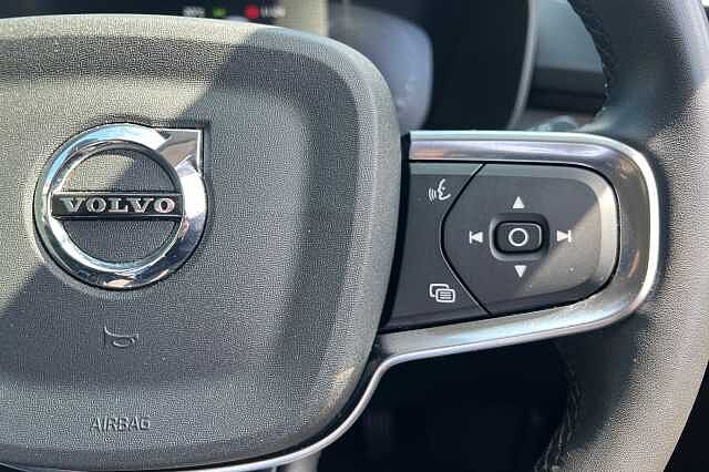 Volvo XC40 SUV 1.5 T5 262bhp Inscription Plug-in Hybrid