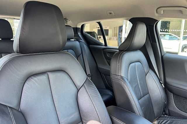 Volvo XC40 SUV 1.5 T5 262bhp Inscription Plug-in Hybrid