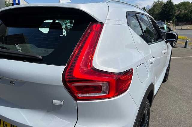 Volvo XC40 SUV 1.5 T5 262bhp Inscription Plug-in Hybrid