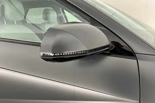 Hyundai Ioniq 5 239kW Ultimate 84 kWh 5dr AWD Auto