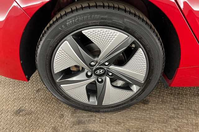 Hyundai IONIQ 1.6 GDi Hybrid Premium SE 5dr DCT