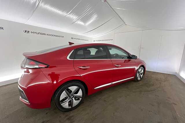 Hyundai IONIQ 1.6 GDi Hybrid Premium SE 5dr DCT