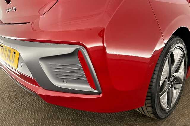 Hyundai IONIQ 1.6 GDi Hybrid Premium SE 5dr DCT