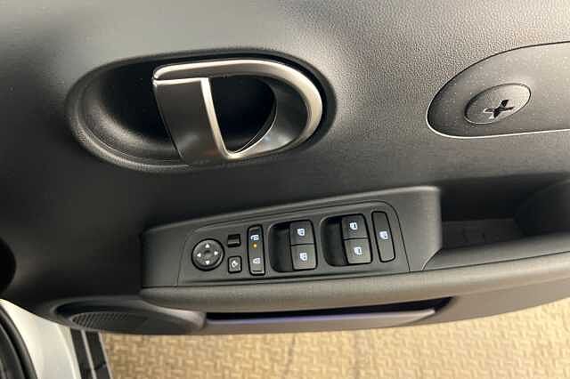 Hyundai Inster 85kW 02 49kWh 5dr Auto