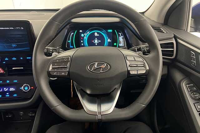 Hyundai IONIQ 1.6 GDi Hybrid Premium SE 5dr DCT