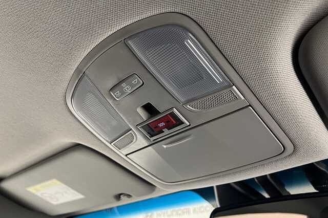 Hyundai IONIQ 1.6 GDi Hybrid Premium SE 5dr DCT