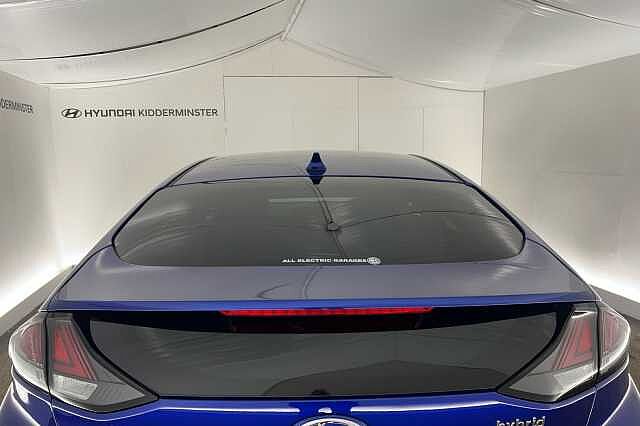 Hyundai IONIQ 1.6 GDi Hybrid Premium SE 5dr DCT