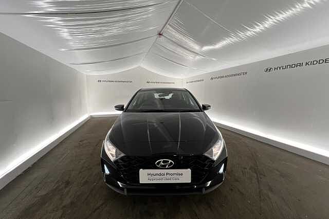 Hyundai I20 1.0T GDi 48V MHD SE Connect 5dr DCT Phantom Black