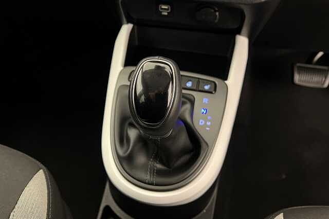 Hyundai i10 1.2 MPi Premium 5dr Auto