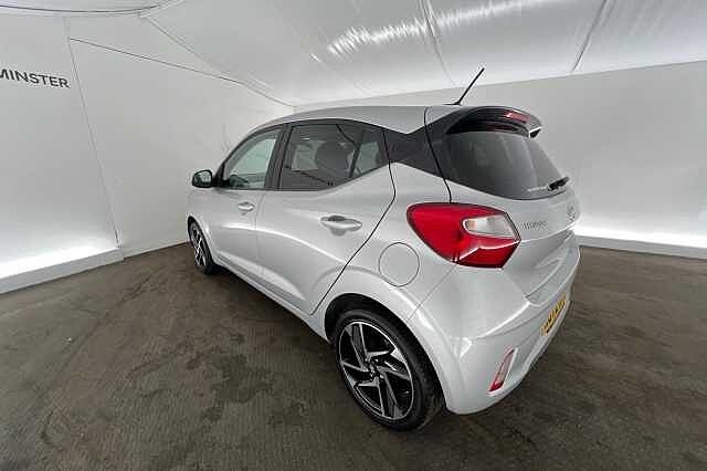 Hyundai i10 1.2 MPi Premium 5dr Auto