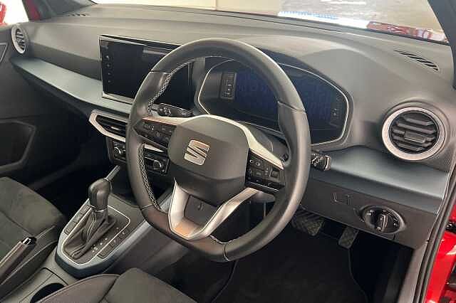SEAT Arona 1.0 TSI 110 XPERIENCE Lux 5dr DSG