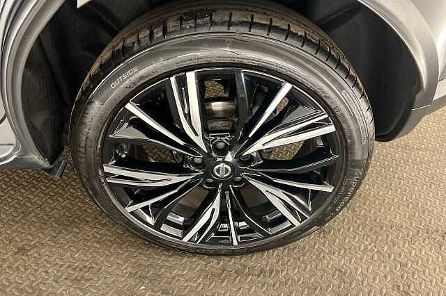 Nissan Juke 1.0 DiG-T Tekna+ 5dr DCT