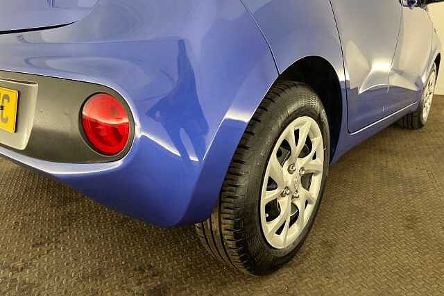 Hyundai i10 1.2 SE 5dr Auto