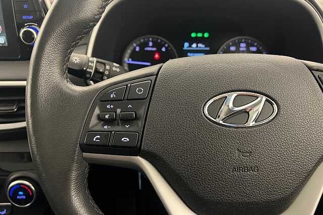 Hyundai TUCSON 1.6CRDi Premium SE (2WD) DCT 5 Door Micron Grey