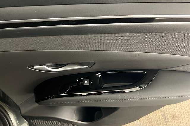 Hyundai TUCSON 1.6 TGDi Hybrid 230 Premium 5dr 2WD Auto Amazon Grey
