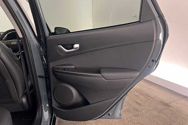 Hyundai KONA 1.6 GDi Hybrid Ultimate 5dr DCT Jungle Green