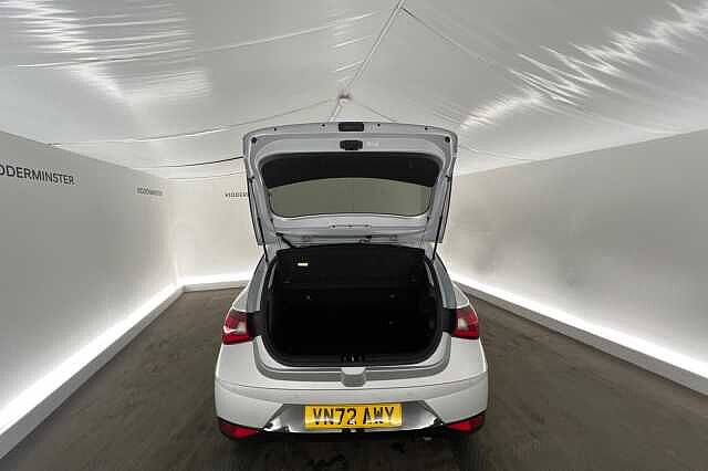 Hyundai I20 1.0T GDi 48V MHD Premium 5dr DCT Sleek Silver