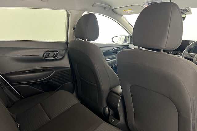 Hyundai I20 1.0T GDi 48V MHD Premium 5dr DCT Sleek Silver