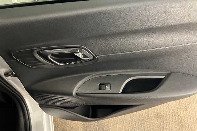 Hyundai I20 1.0T GDi 48V MHD Premium 5dr DCT Sleek Silver