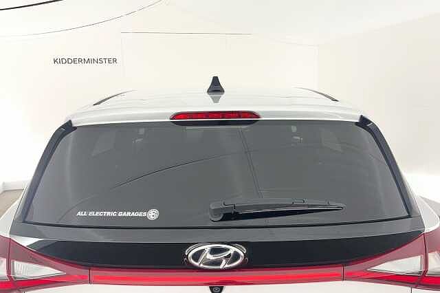 Hyundai I20 1.0T GDi 48V MHD Premium 5dr DCT Sleek Silver