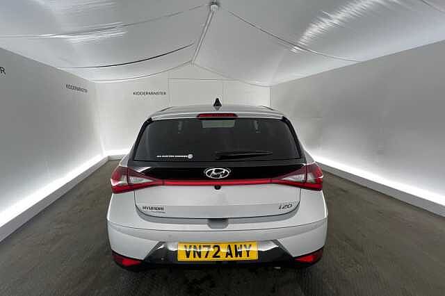 Hyundai I20 1.0T GDi 48V MHD Premium 5dr DCT Sleek Silver