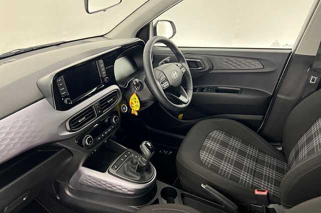 Hyundai i10 1.0 (63ps) Premium Auto
