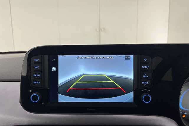 Hyundai i10 1.0 (63ps) Premium Auto