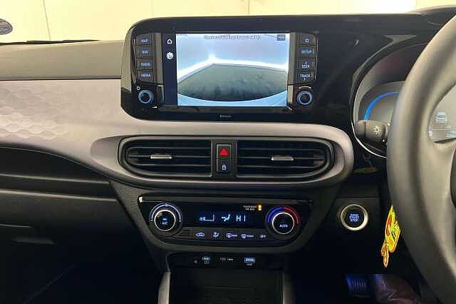 Hyundai i10 1.0 (63ps) Premium Auto