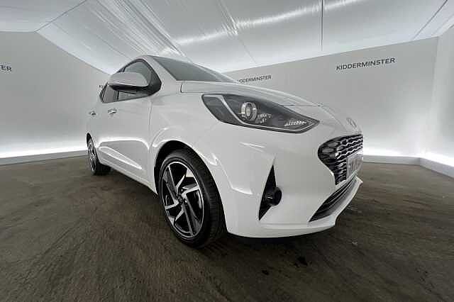 Hyundai i10 1.0 (63ps) Premium Auto