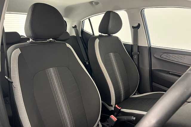 Hyundai i10 1.2 [79] Advance 5dr [Nav]