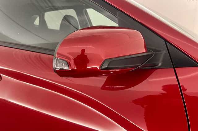 Hyundai KONA 1.6 GDi Hybrid Ultimate 5dr DCT Pulse Red