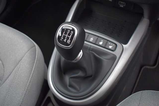 Hyundai i10 1.0 [63] Premium 5dr [Nav]