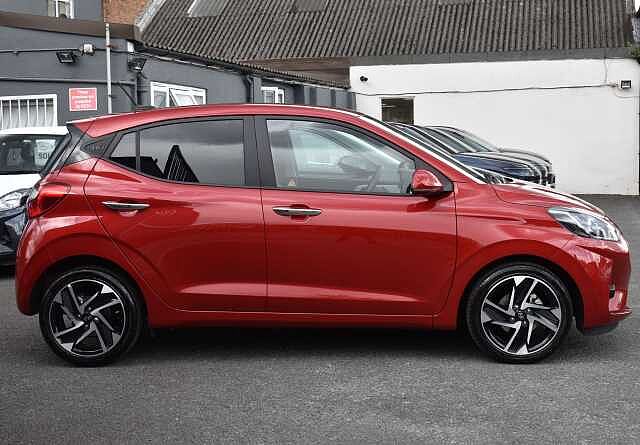 Hyundai i10 1.0 [63] Premium 5dr [Nav]