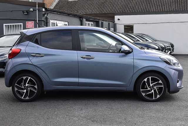 Hyundai i10 1.2 [79] Premium 5dr [Nav]