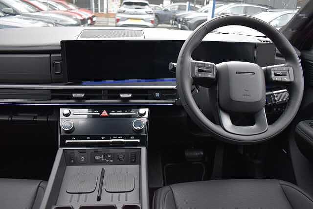 Hyundai SANTA FE 1.6 TGDi Hybrid Calligraphy 5dr Auto Black