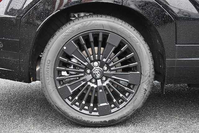 Hyundai SANTA FE 1.6 TGDi Hybrid Calligraphy 5dr Auto Black